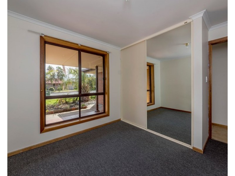 22 Baden Terrace, O’sullivan Beach SA 5166