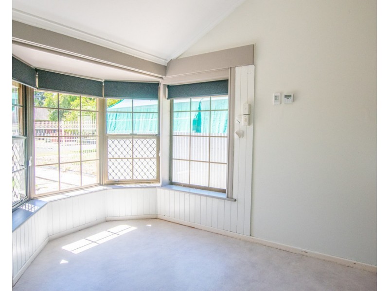 23 Thorne Crescent, Mitchell Park SA 5043