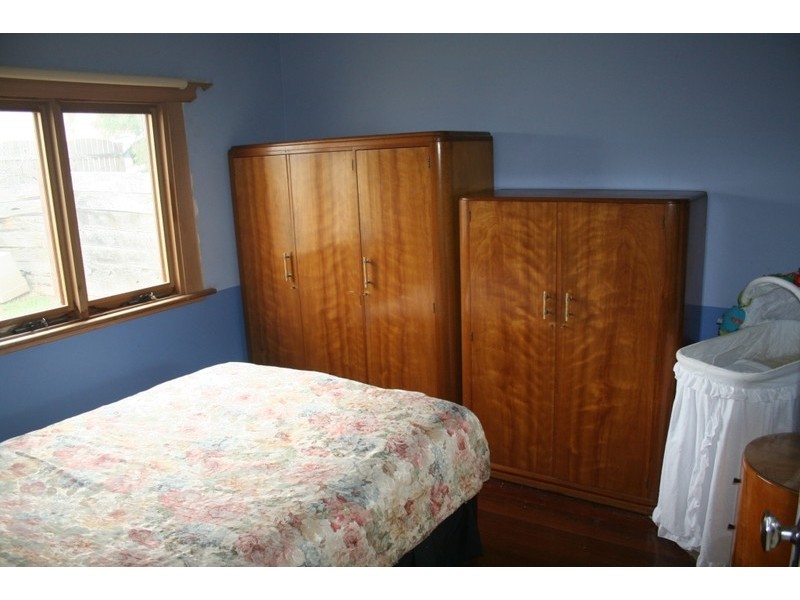 25 Torrens Road, Ovingham SA 5082