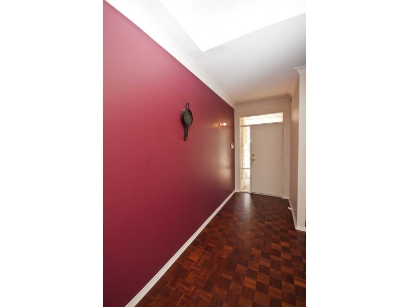 19 Heron Walk, Mawson Lakes SA 5095