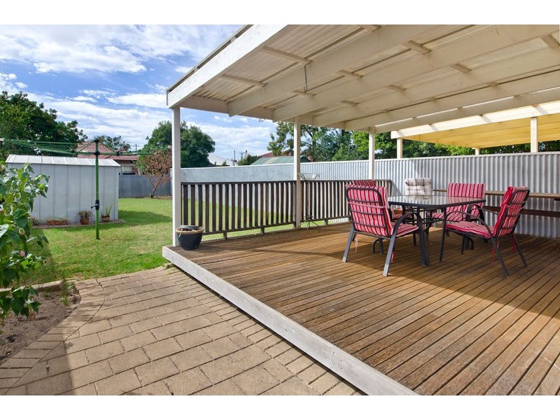 21A Naldera Street, Glandore SA 5037