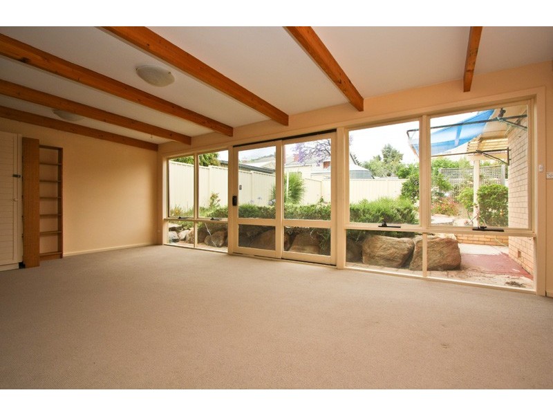 2 Ingrid Street, Clapham SA 5062