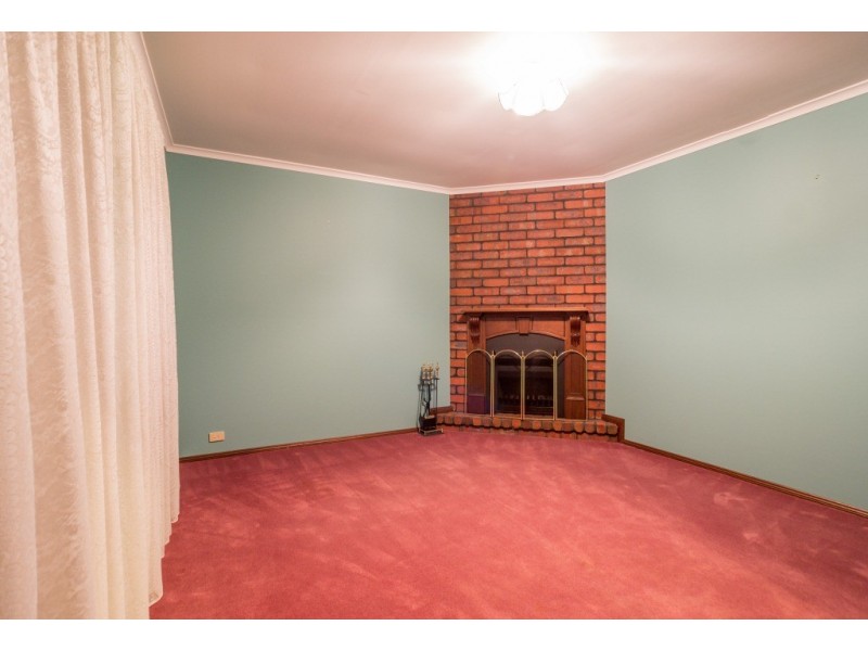 24 Bartlett Drive, Novar Gardens SA 5040