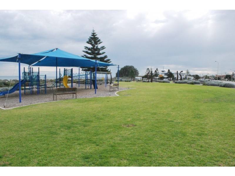 4/36 Military Road, West Beach SA 5024