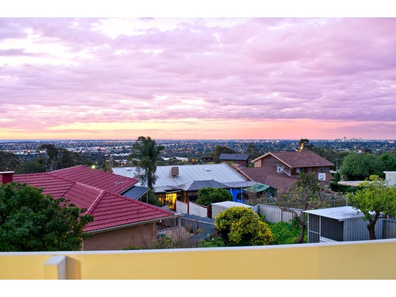 1 Hare Crescent, Panorama SA 5041