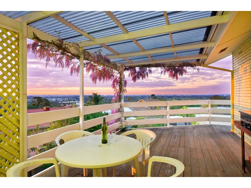 1 Hare Crescent, Panorama SA 5041