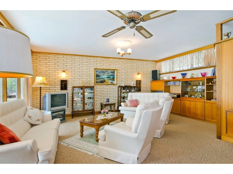 1 Hare Crescent, Panorama SA 5041