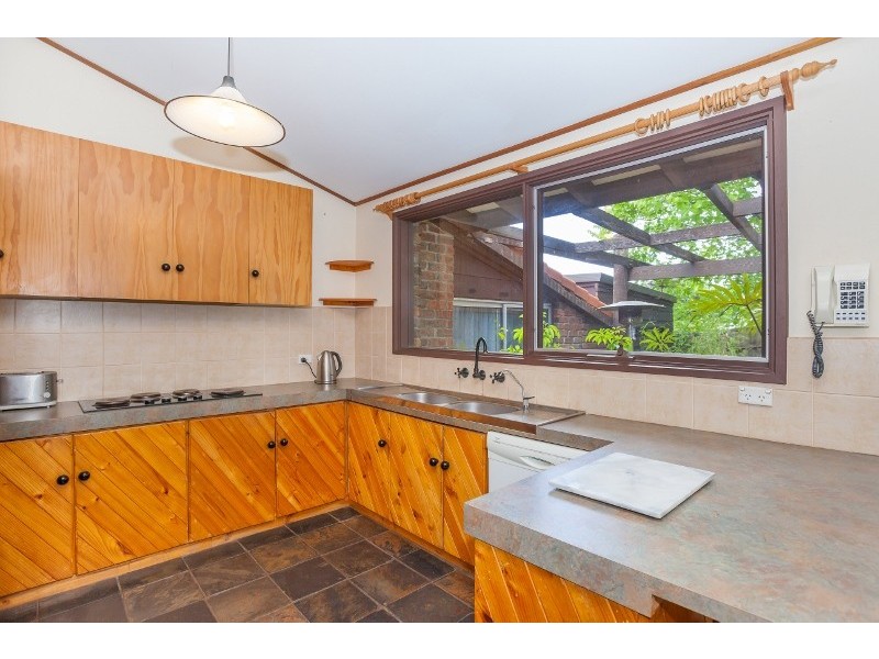 7 Nayook Grove, Happy Valley SA 5159