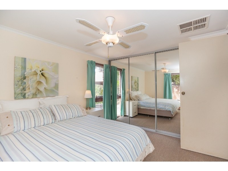 7 Nayook Grove, Happy Valley SA 5159