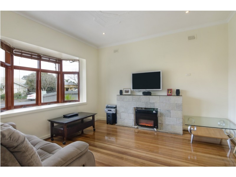 36 Crozier Aveue, Daw Park SA 5041