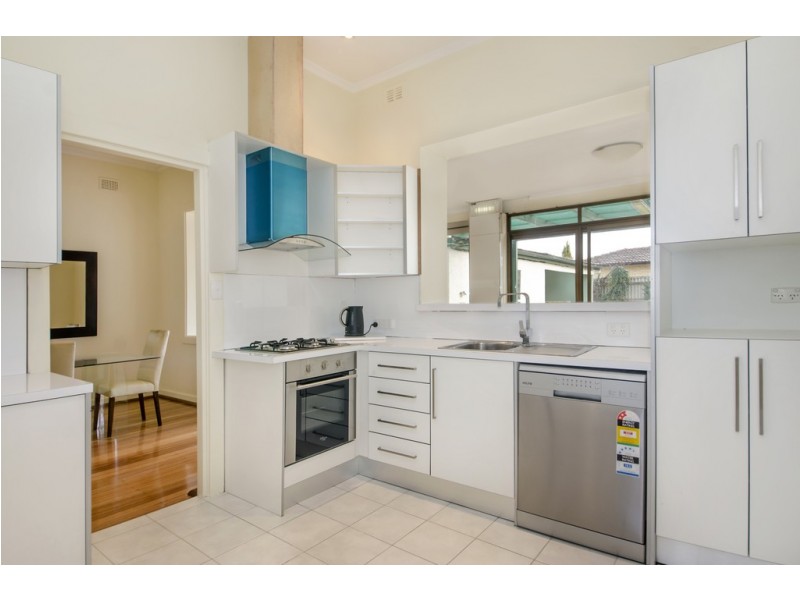 36 Crozier Aveue, Daw Park SA 5041