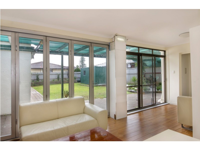 36 Crozier Aveue, Daw Park SA 5041