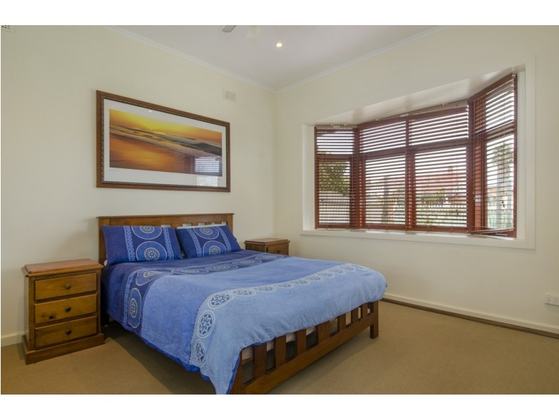 36 Crozier Aveue, Daw Park SA 5041