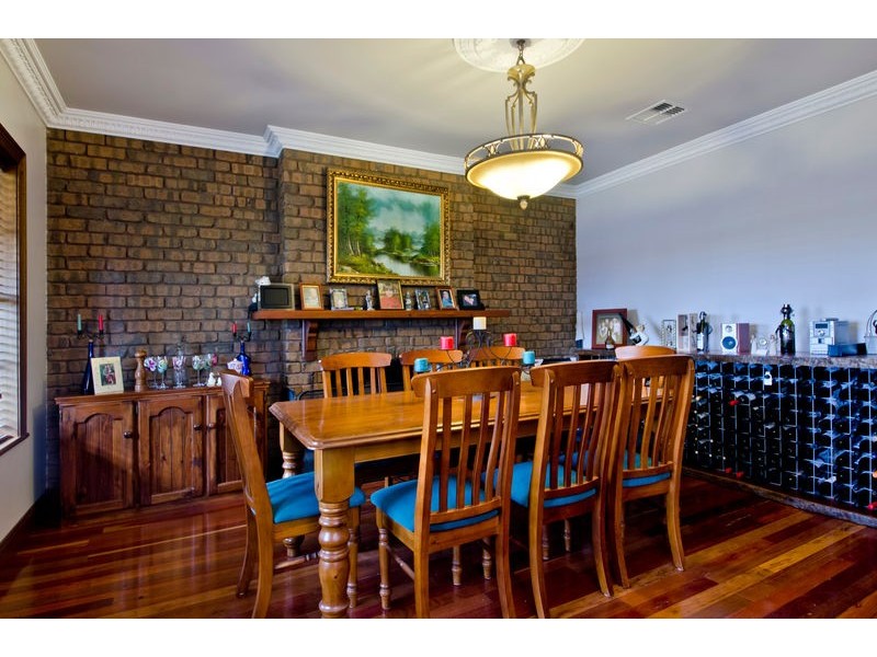 12 Kyre Street, Aberfoyle Park SA 5159