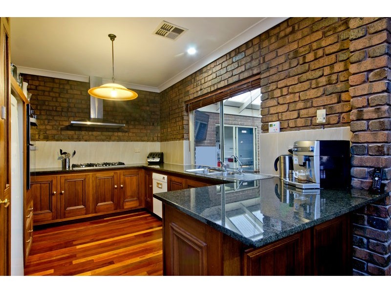 12 Kyre Street, Aberfoyle Park SA 5159