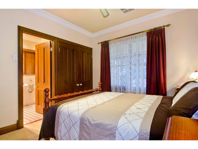 12 Kyre Street, Aberfoyle Park SA 5159