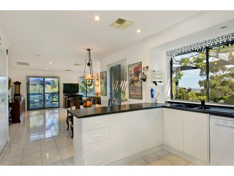 2 Pasadena Crescent, Pasadena SA 5042