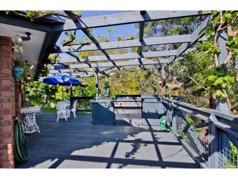 2 Pasadena Crescent, Pasadena SA 5042