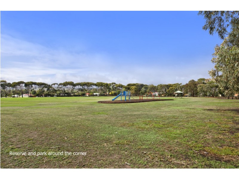 40 Karawi Parade, Morphett Vale SA 5162