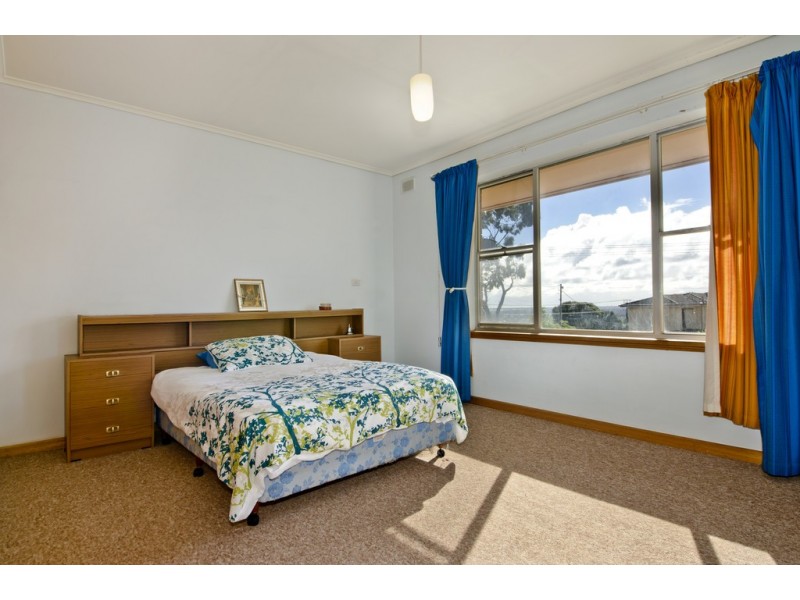 22 Alpha Crescent, Panorama SA 5041