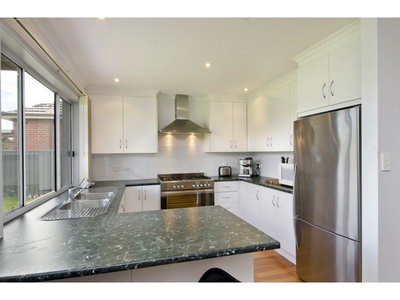 9 Yeomans Avenue, Henley Beach South SA 5022