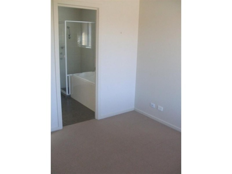 10 Dylan Court, Smithfield SA 5114