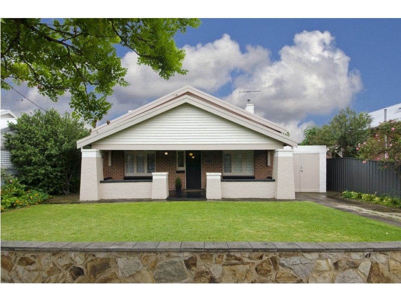 18 Lorraine Avenue, Clarence Park SA 5034