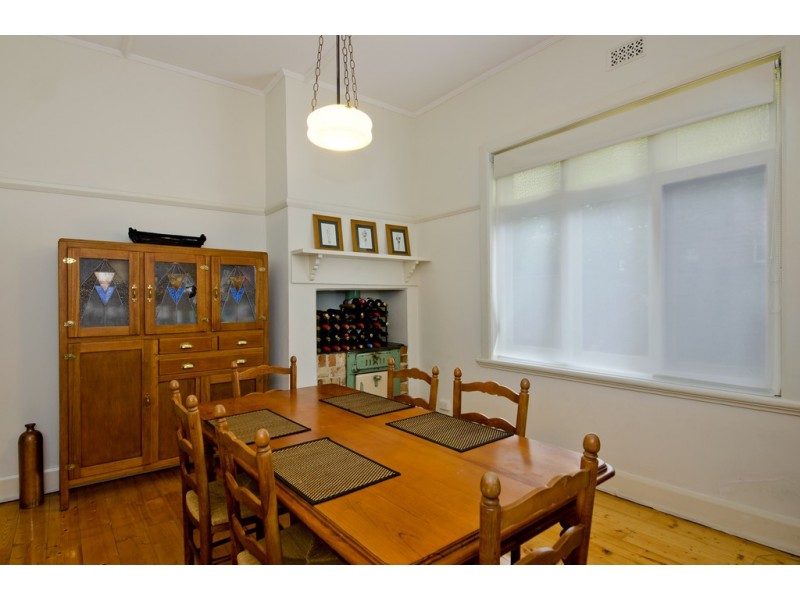 18 Lorraine Avenue, Clarence Park SA 5034