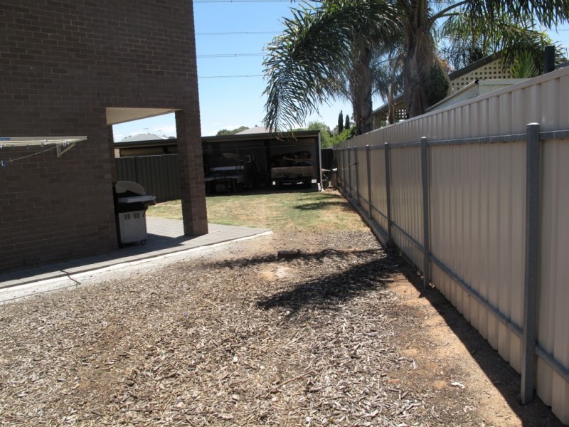 1/13-17 Burton Road, Salisbury Downs SA 5108