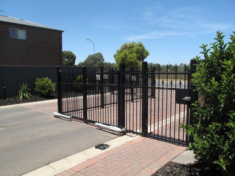 1/13-17 Burton Road, Salisbury Downs SA 5108