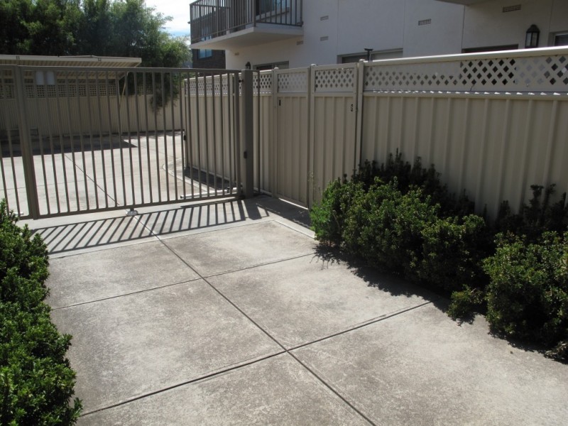 8/3 Church Road, Paradise SA 5075