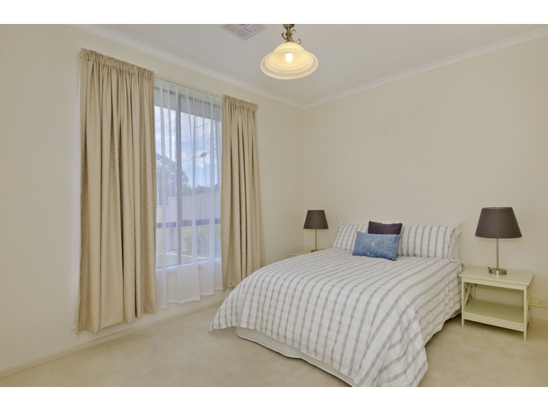 2 Borrillo Avenue, Newton SA 5074