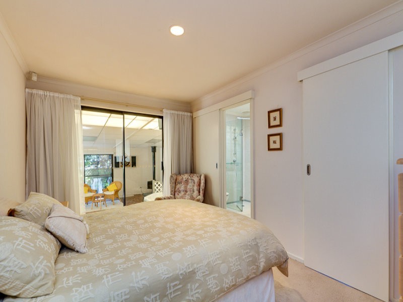 9 Crane Avenue, Coromandel Valley SA 5051