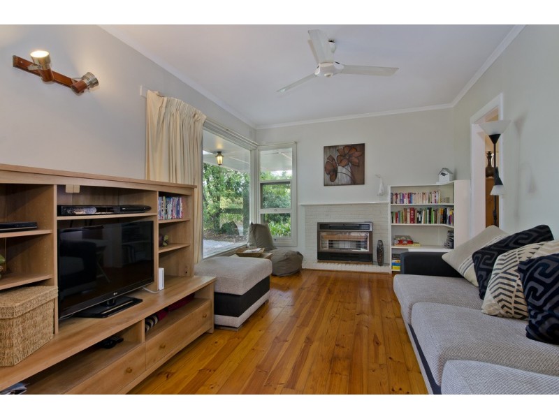 44 Brougham Drive, Valley View SA 5093