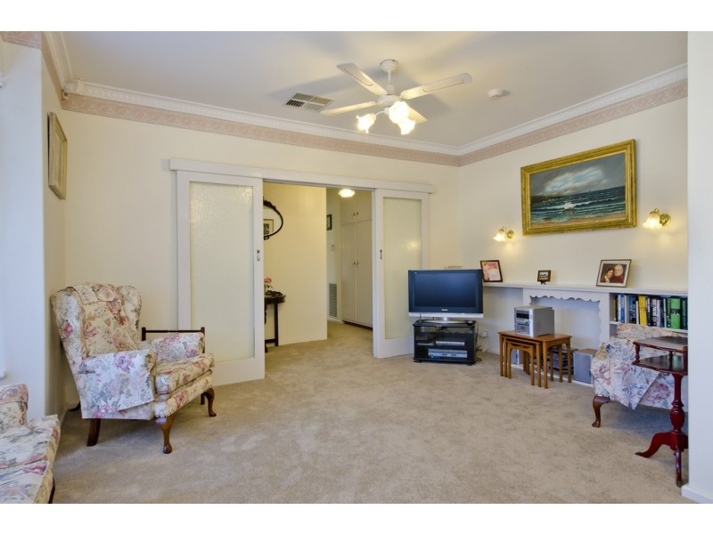 24 Kingston Avenue, Daw Park SA 5041