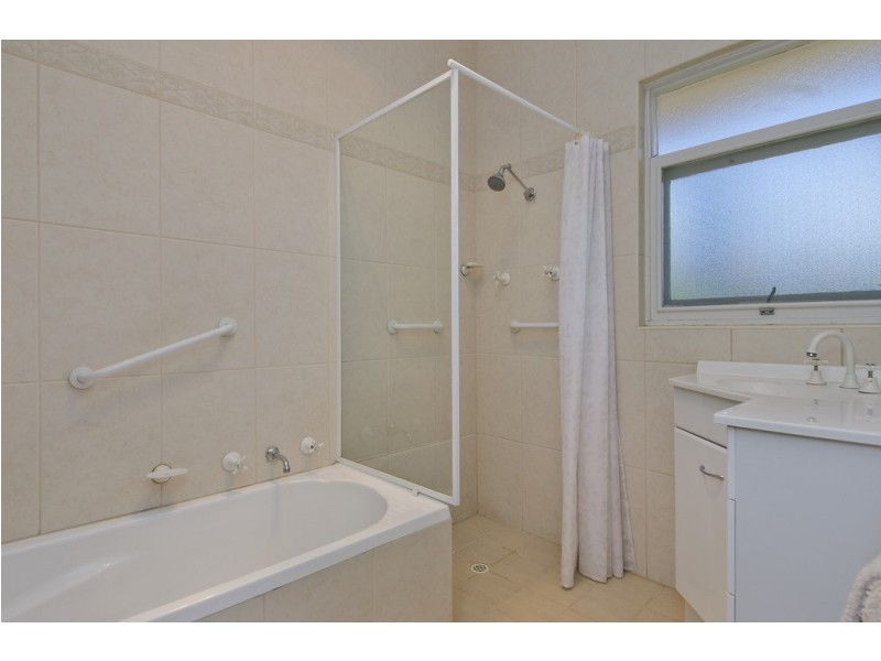 24 Kingston Avenue, Daw Park SA 5041