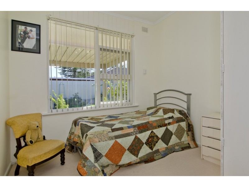 24 Kingston Avenue, Daw Park SA 5041