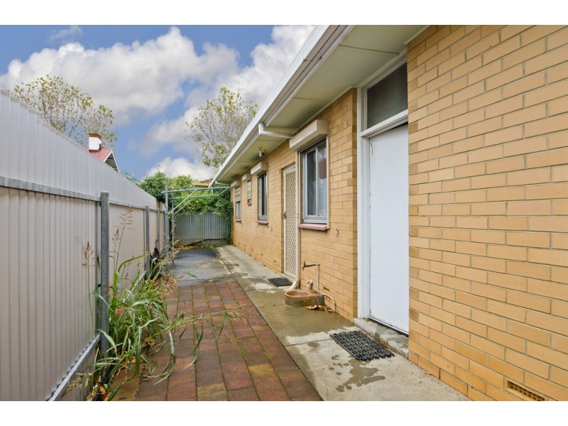 2/241 Cross Road, Cumberland Park SA 5041