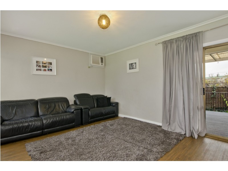 9 Hillview Crescent, South Brighton SA 5048