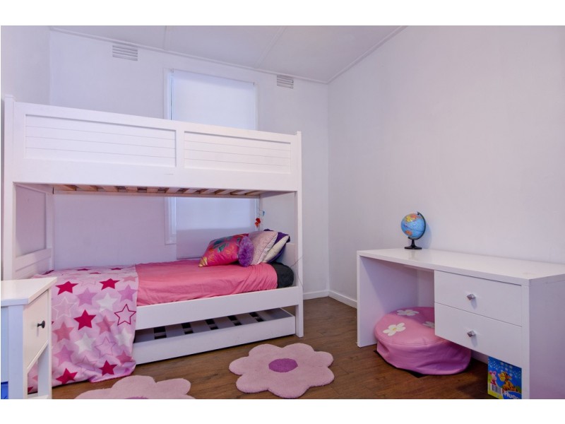 9 Hillview Crescent, South Brighton SA 5048