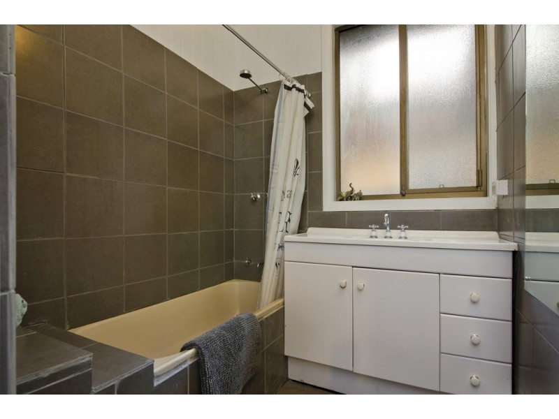 9 Hillview Crescent, South Brighton SA 5048