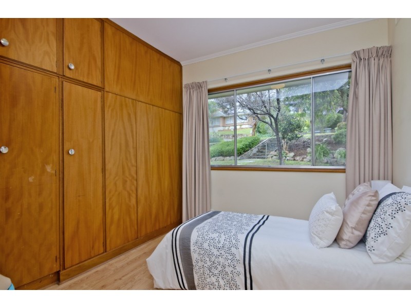 15 Gamma Cresent, Panorama SA 5041