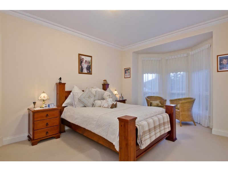 15 Lanark Avenue, Seaton SA 5023