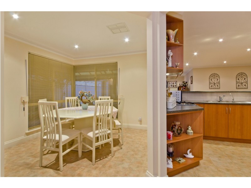 15 Lanark Avenue, Seaton SA 5023