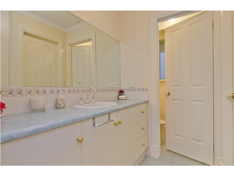 15 Lanark Avenue, Seaton SA 5023