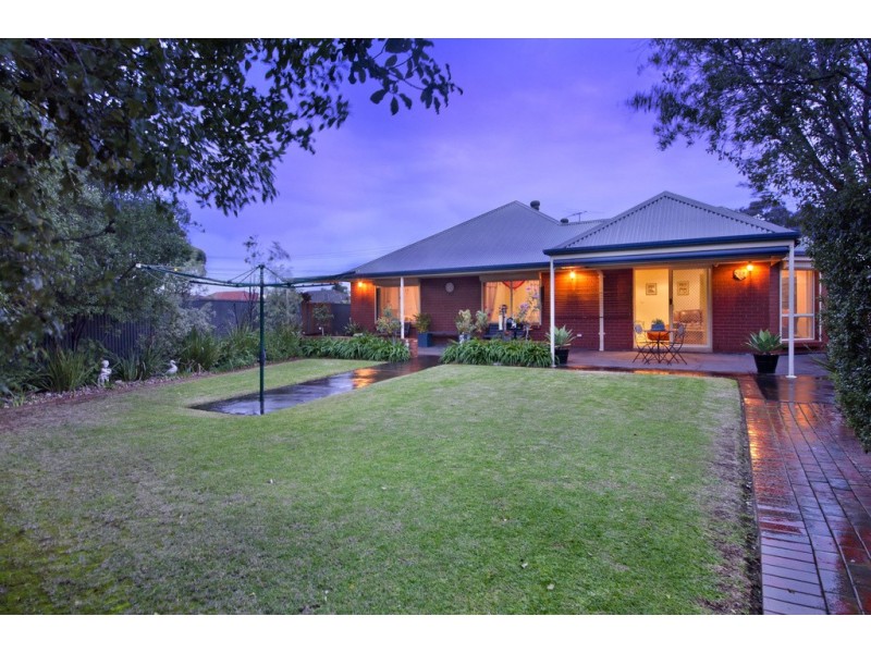 15 Lanark Avenue, Seaton SA 5023