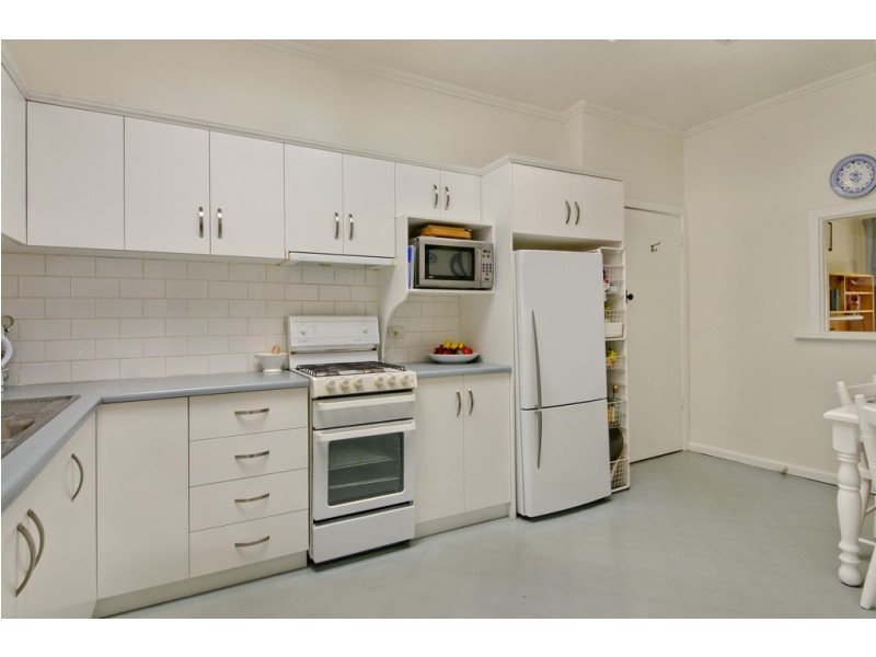 42 Hill Avenue, Cumberland Park SA 5041