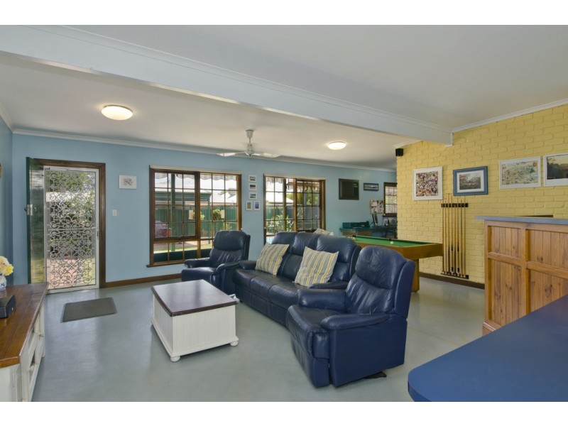 42 Hill Avenue, Cumberland Park SA 5041