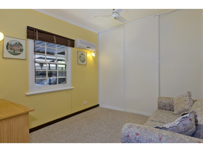 42 Hill Avenue, Cumberland Park SA 5041