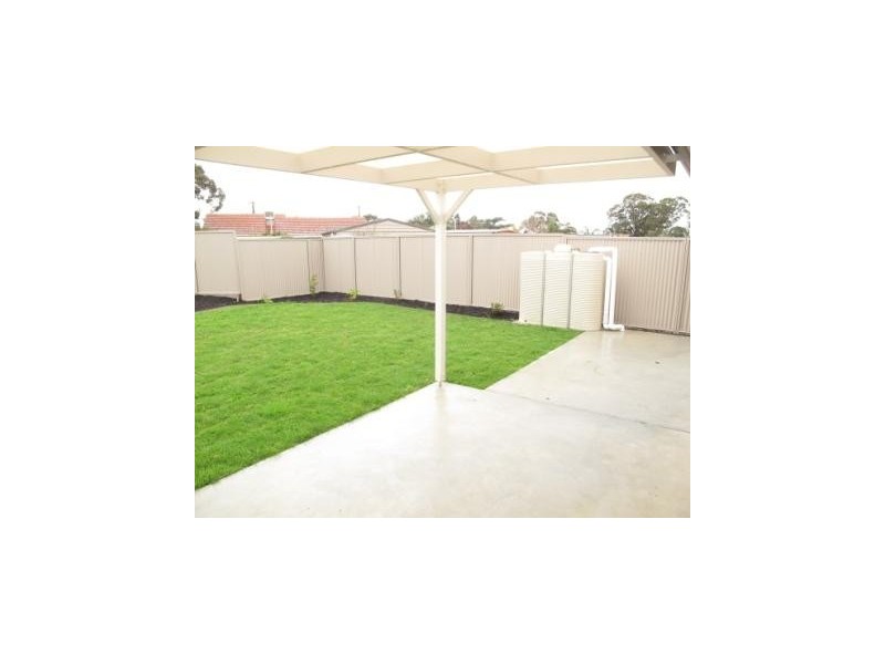 2 Bryant Street, Mansfield Park SA 5012